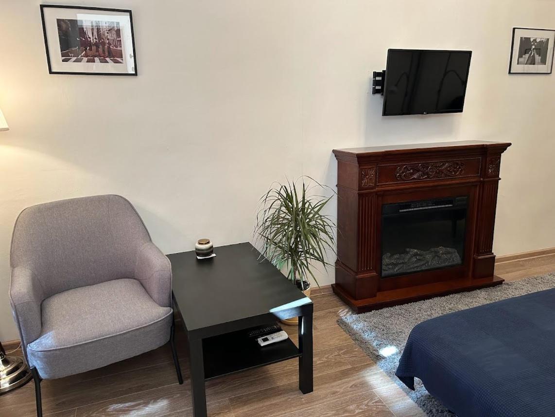אודסה Charming Apartment מראה חיצוני תמונה